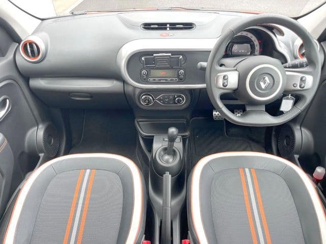 Car thumbnail 2