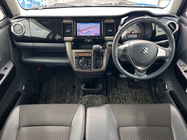 Car thumbnail 2