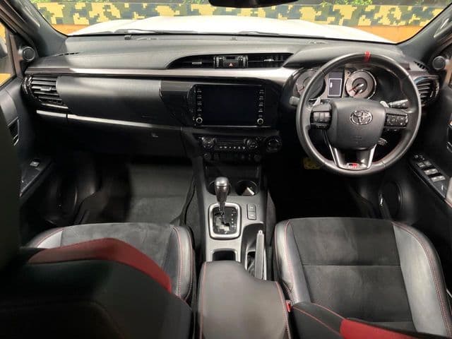 Car thumbnail 2