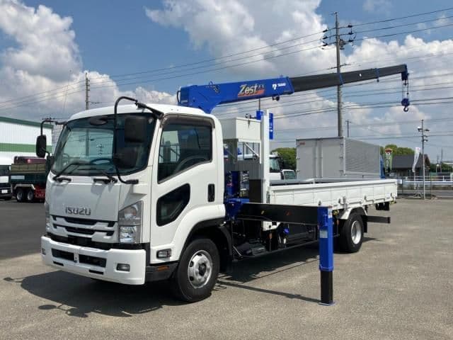 ISUZU