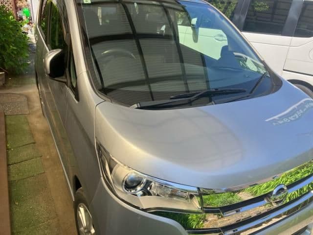 NISSAN