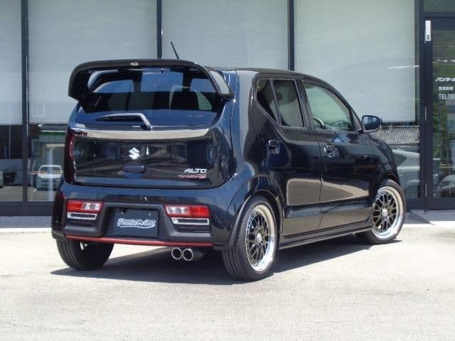 Car thumbnail 3