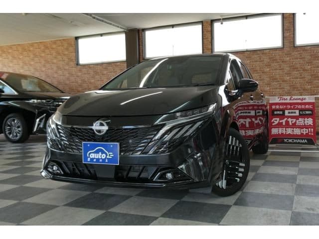 NISSAN