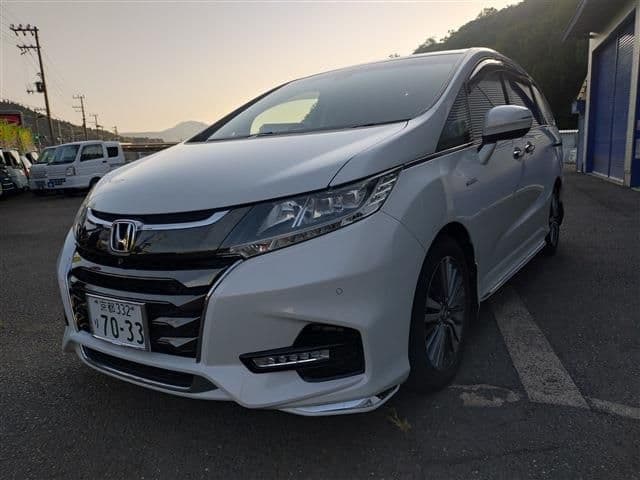 Car image 1