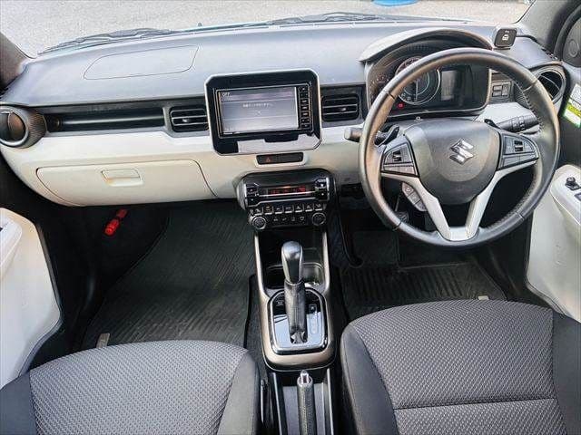 Car thumbnail 3