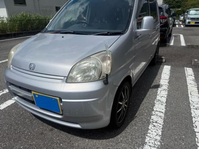 Car thumbnail 3
