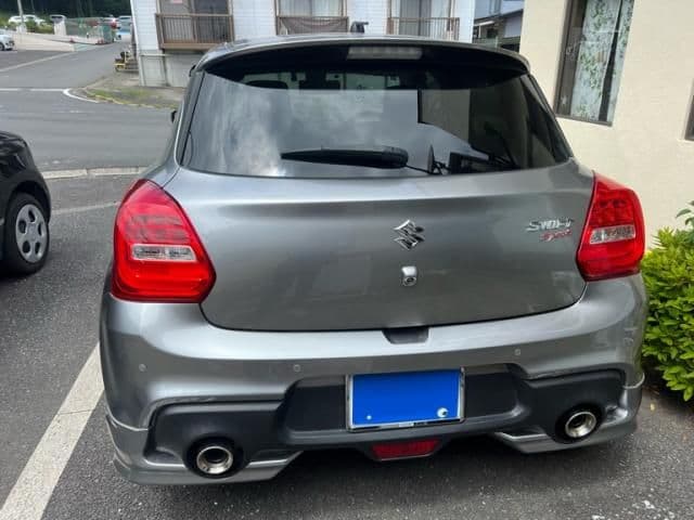 Car thumbnail 4