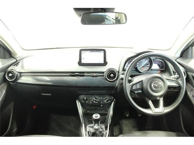 Car thumbnail 3