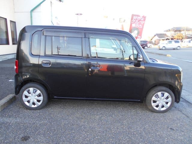 Car thumbnail 4