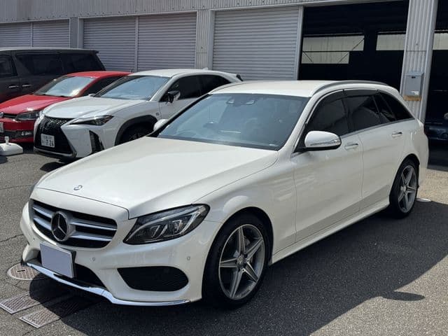 Car thumbnail 3