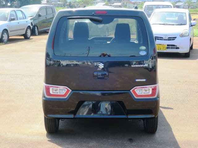 Car thumbnail 4