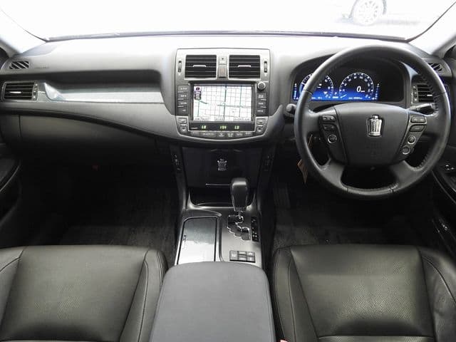 Car thumbnail 3