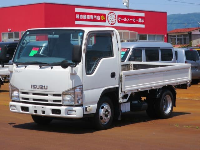 ISUZU