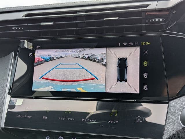 Car thumbnail 4