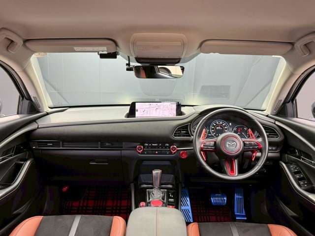 Car thumbnail 3