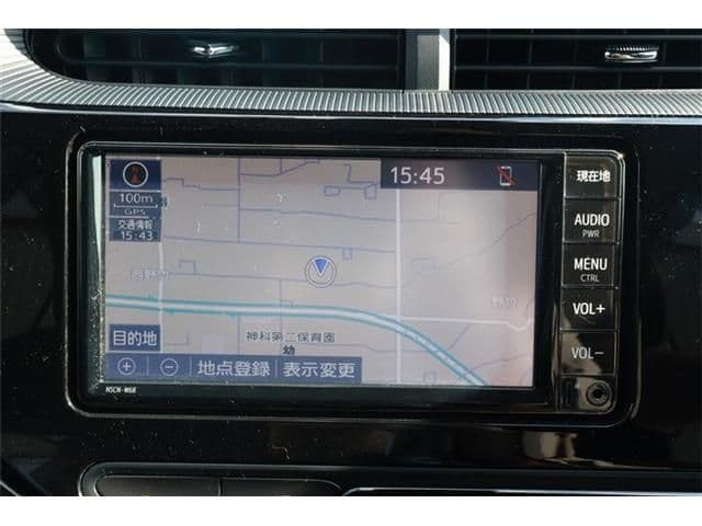 Car thumbnail 3