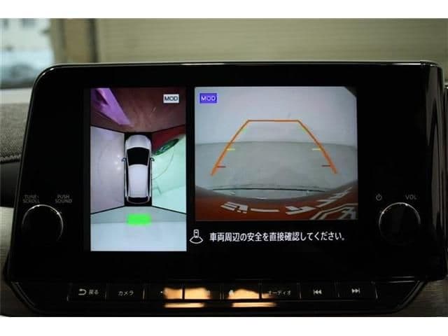 Car thumbnail 3