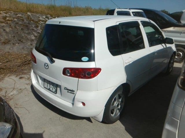 Car thumbnail 3