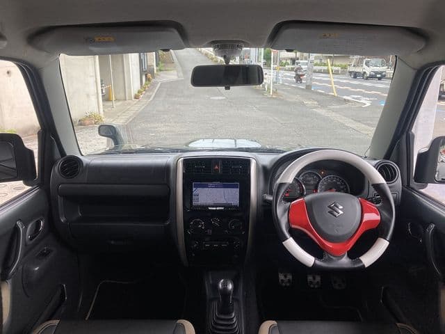 Car thumbnail 2