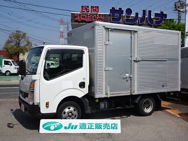 NISSAN