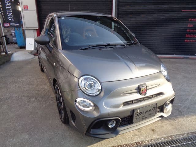 Car image 1