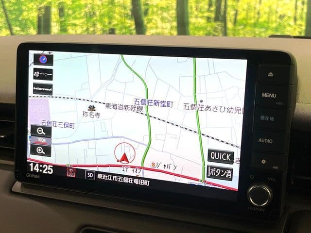 Car thumbnail 3
