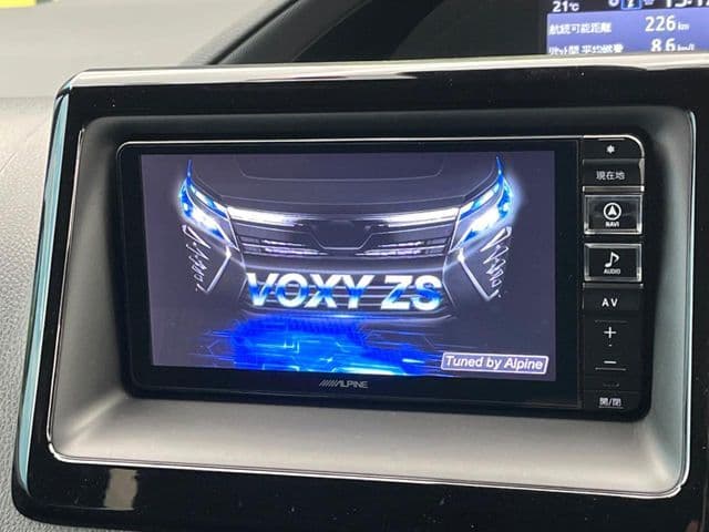 Car thumbnail 4