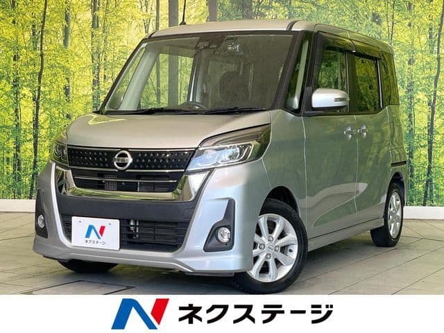 NISSAN