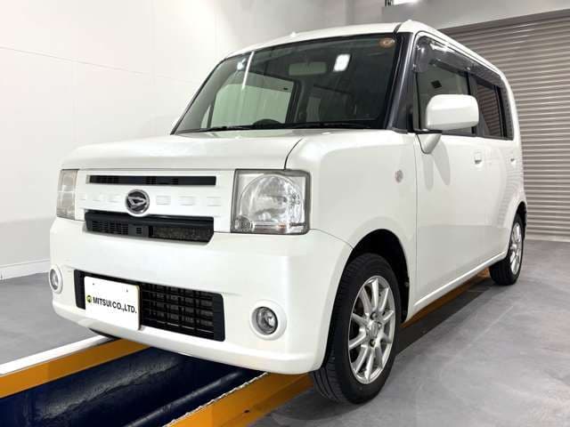 Car thumbnail 4
