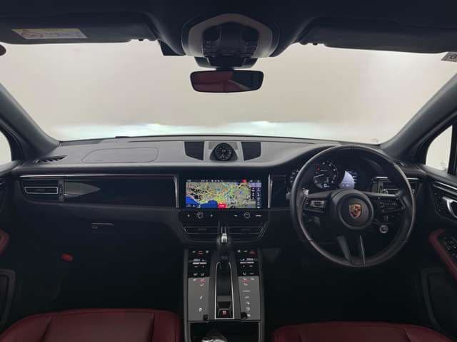 Car thumbnail 2