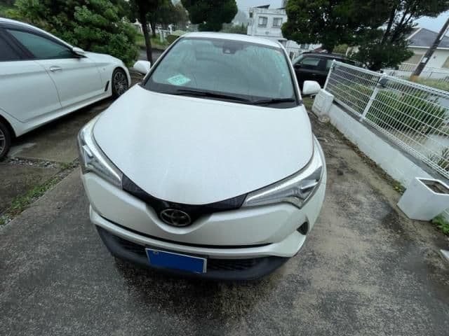 Car thumbnail 3