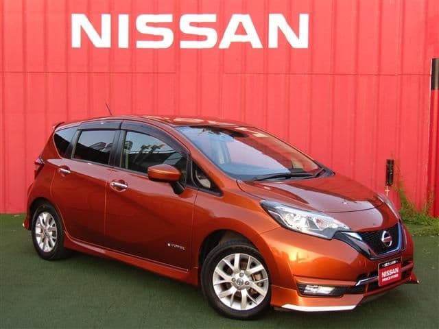 NISSAN