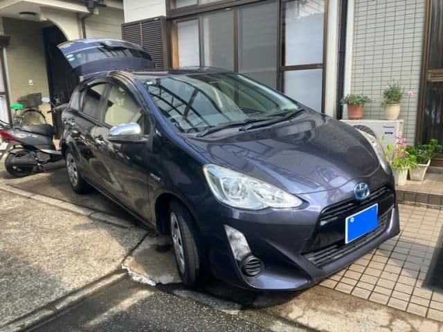 Car image 1