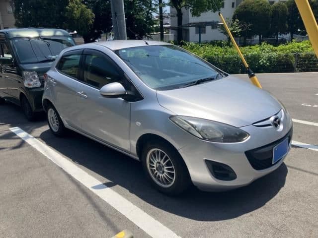 Car image 1