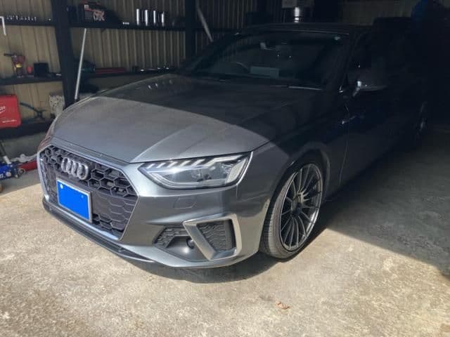 Car thumbnail 4