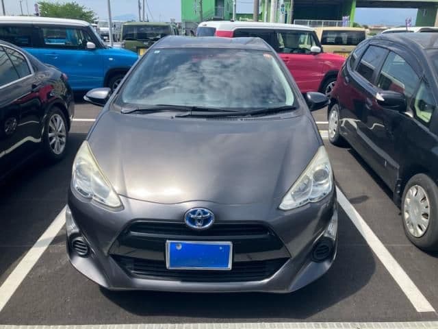 Car image 1