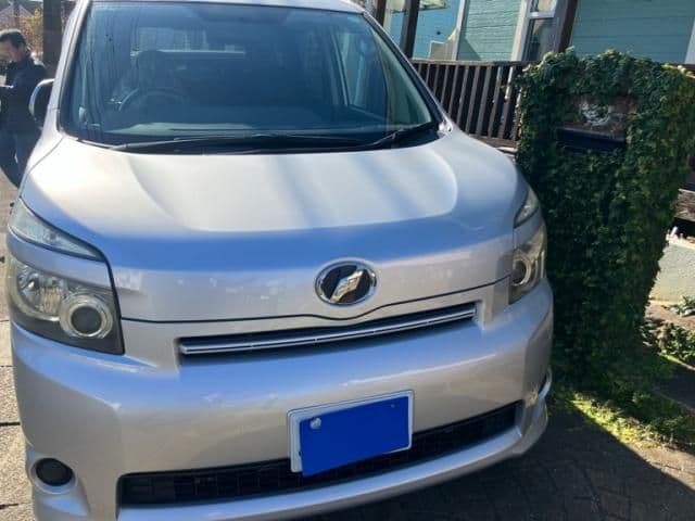 Car image 1
