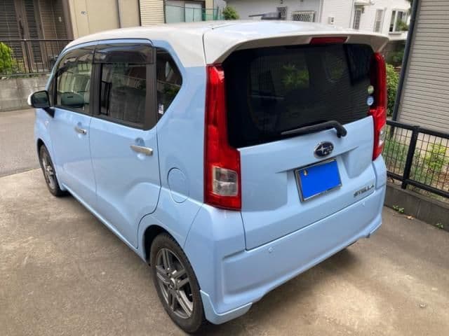 Car thumbnail 4