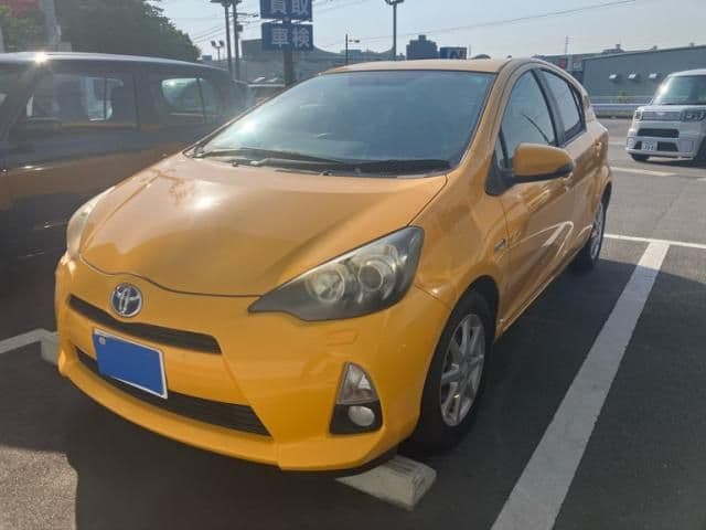 Car image 1