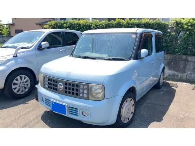 NISSAN