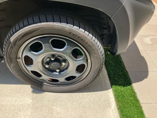 Car thumbnail 4
