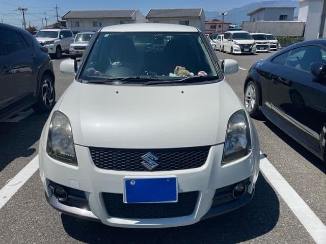SUZUKI