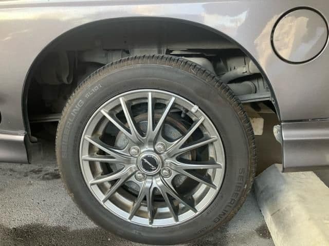 Car thumbnail 4