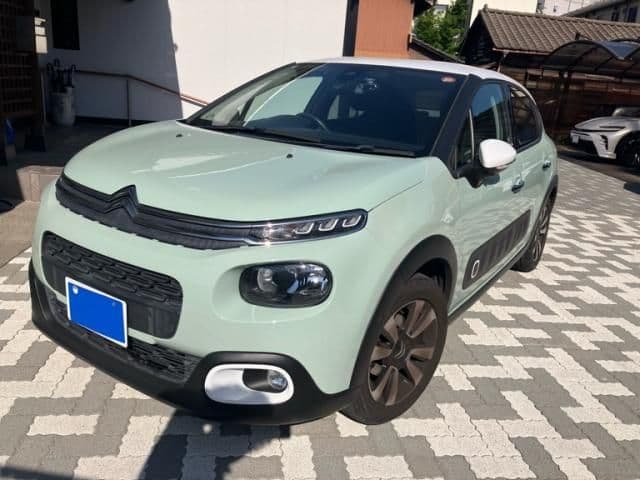 Car image 1