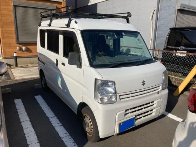 SUZUKI
