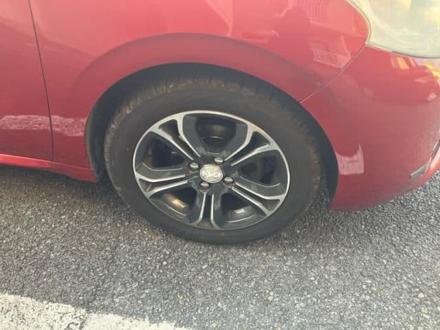 Car thumbnail 3
