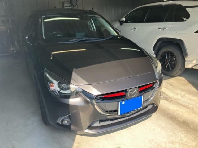 Car thumbnail 2