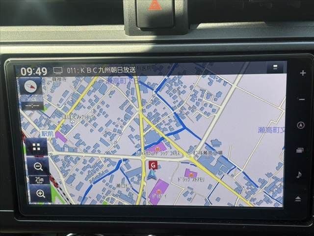 Car thumbnail 3