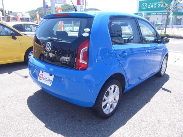 Car thumbnail 2