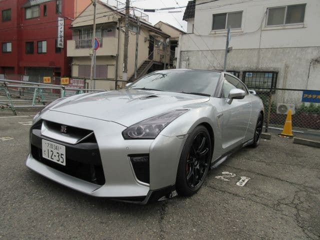 NISSAN